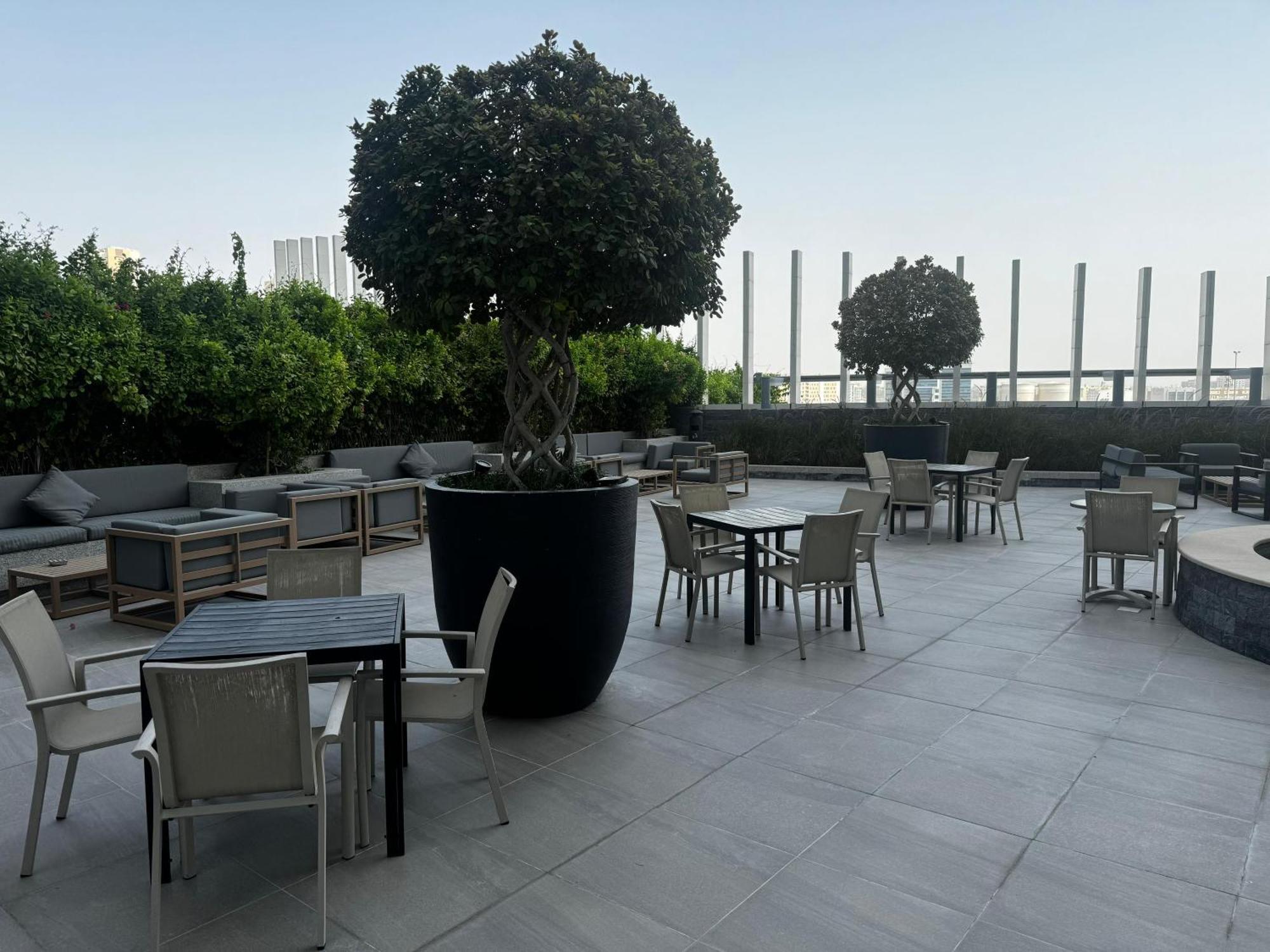 Adagio Jumeirah Village Triangle Dubai Ngoại thất bức ảnh