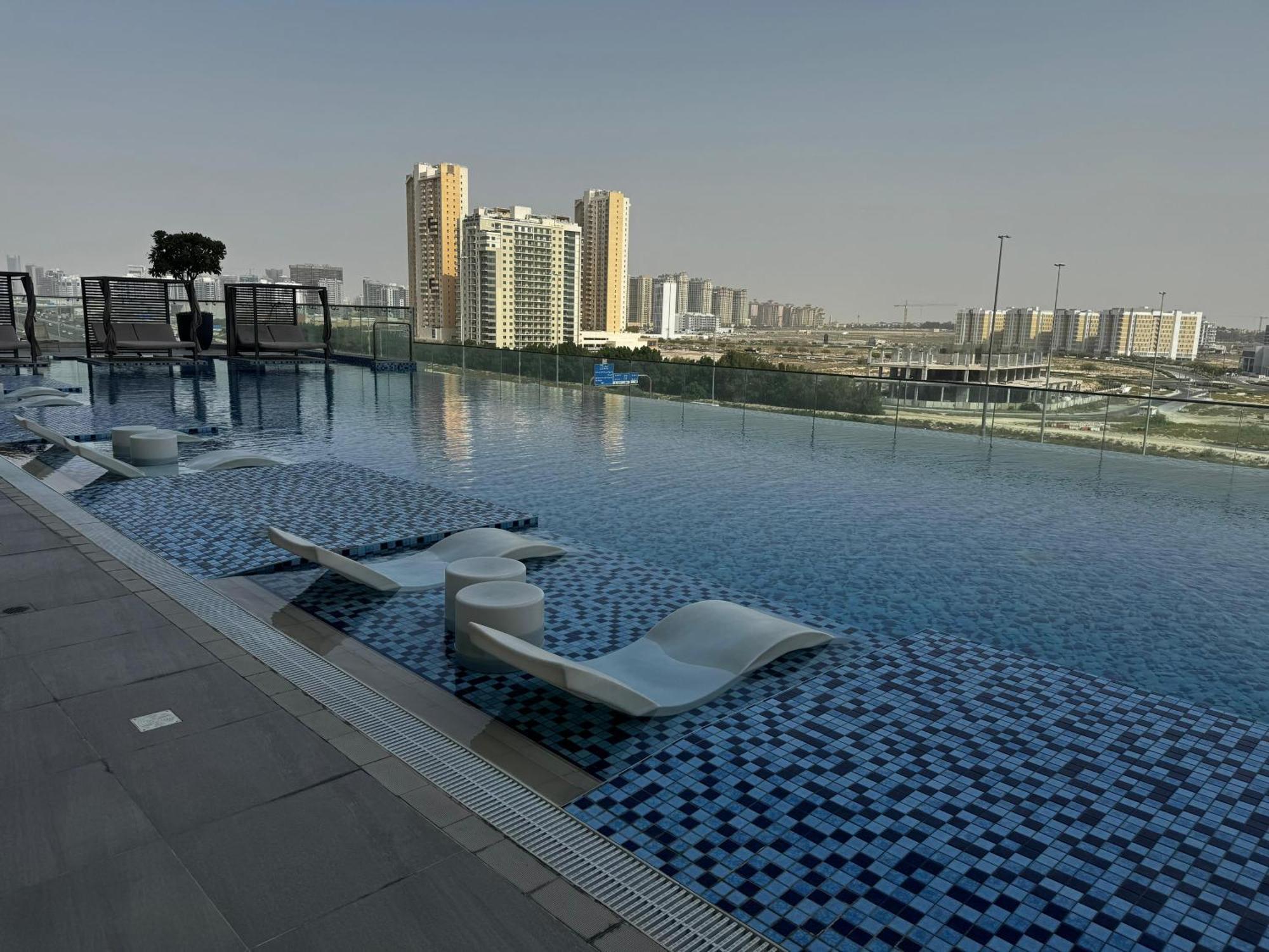 Adagio Jumeirah Village Triangle Dubai Ngoại thất bức ảnh