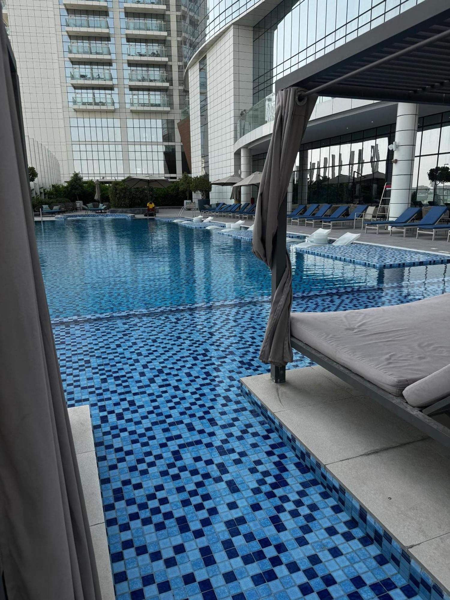 Adagio Jumeirah Village Triangle Dubai Ngoại thất bức ảnh